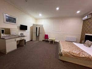 khaghani center hotel