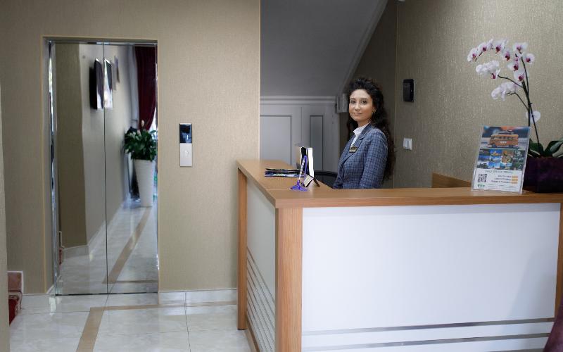 khaghani center hotel