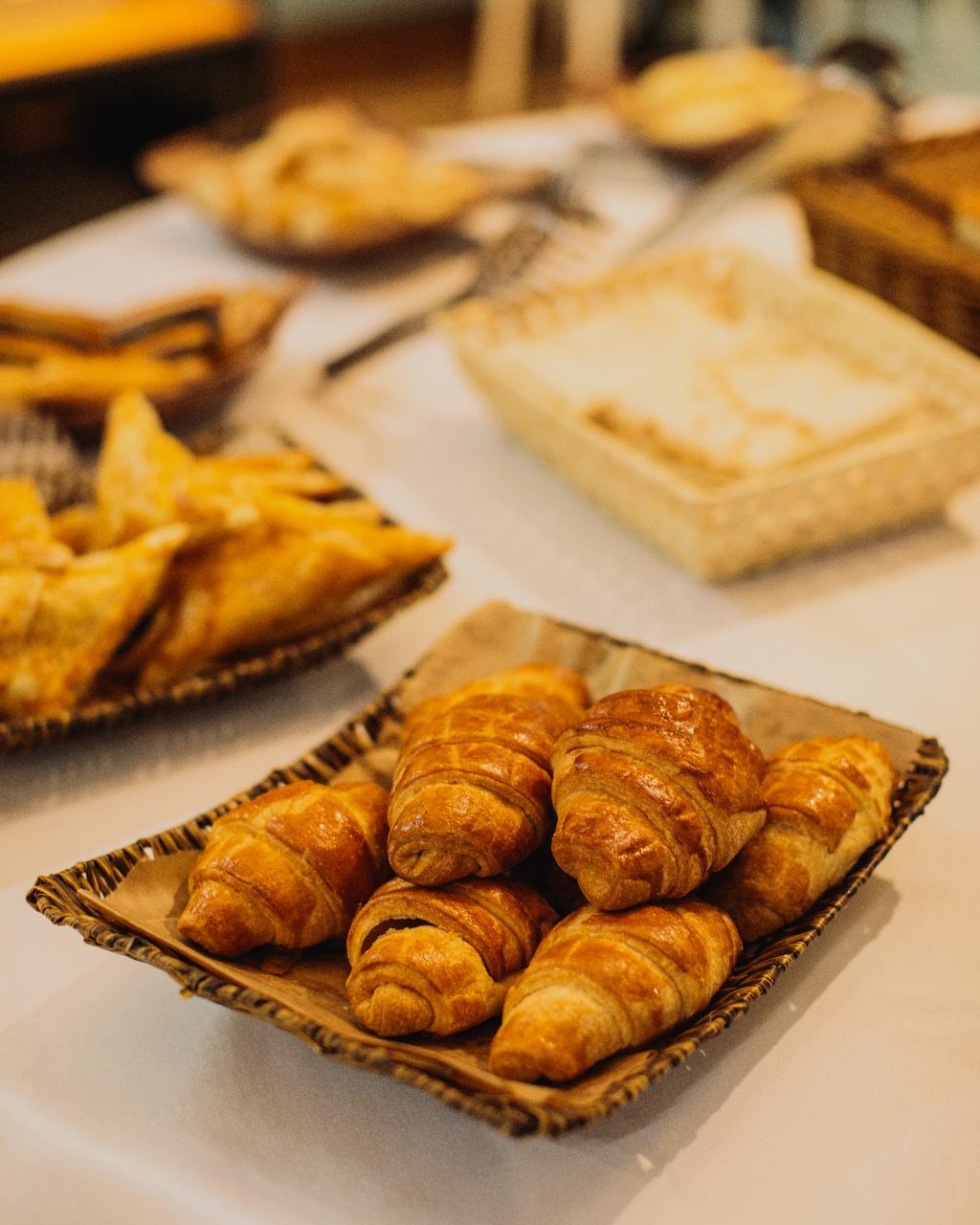 khaghani center hotel