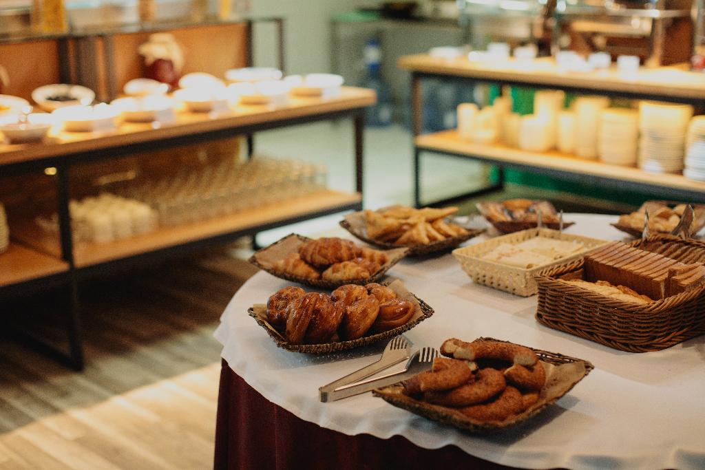 khaghani center hotel