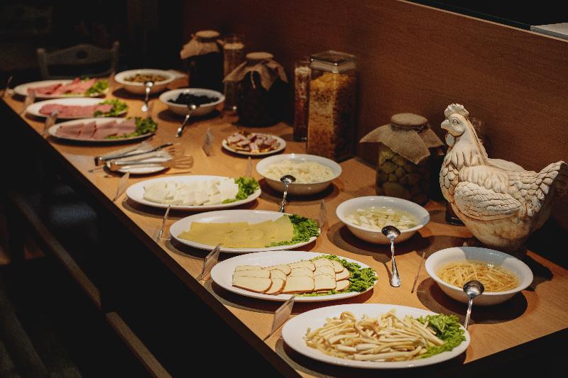 khaghani center hotel