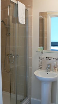 the home arms guesthouse
