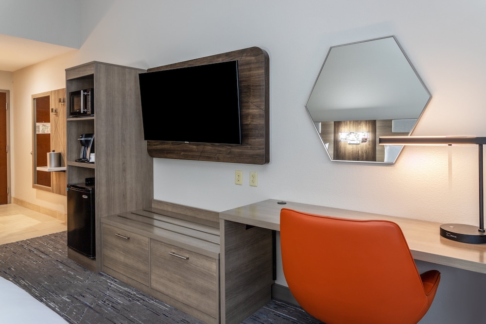 holiday inn express crystal river by ihg