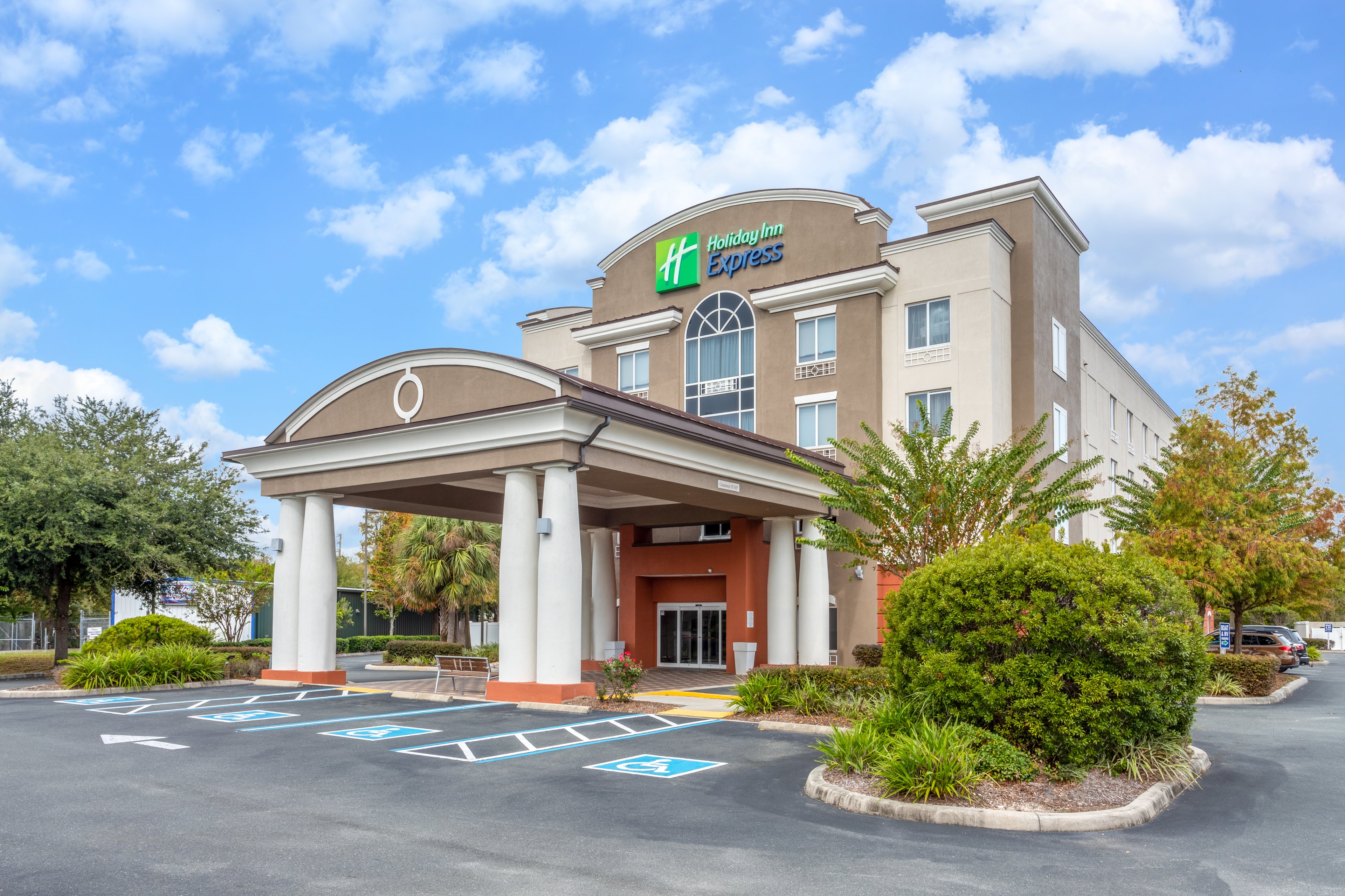 holiday inn express crystal river by ihg