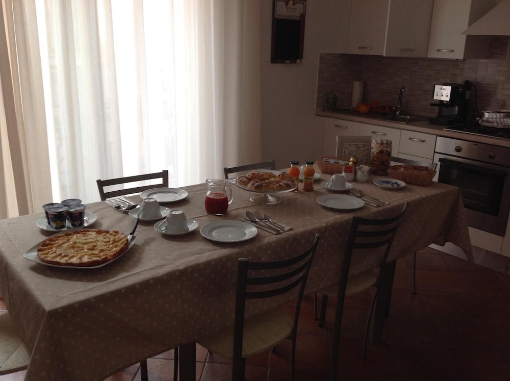a casa di amici