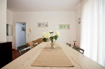 a casa di amici