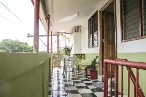 Casaoro Homestay,Near Robinsons Place Palawan,2.5 star