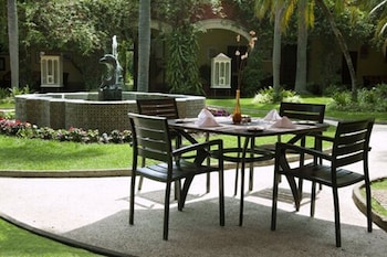Racquet Cuernavaca,Huitzilac>>Cuernavaca,4 star
