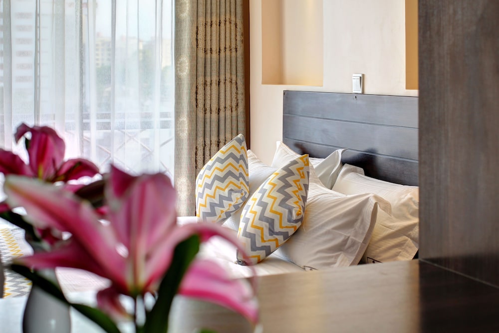 highlands suites apartment hotel