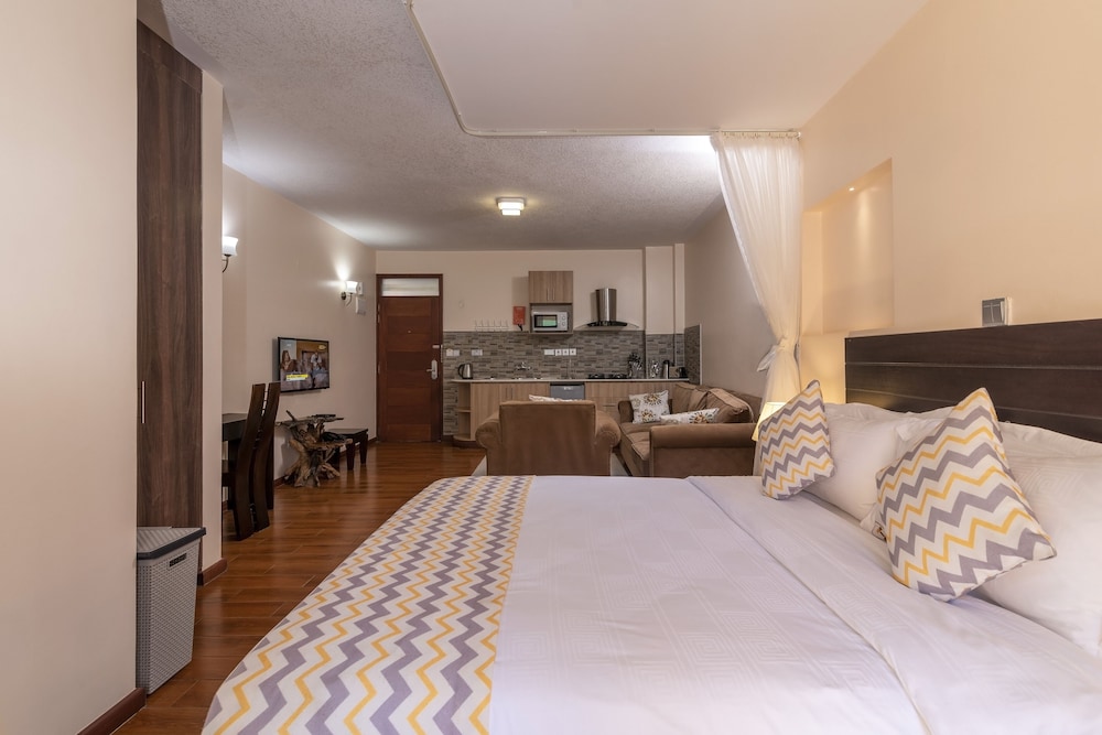 highlands suites apartment hotel