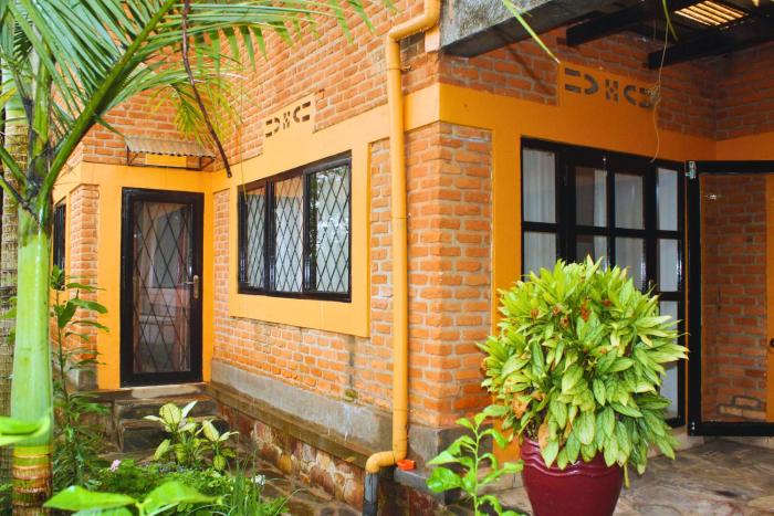 salama village