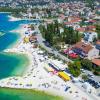 villa okruk 10 meters away from the beach