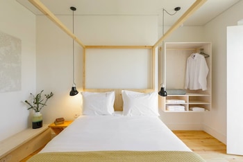 dona graca lisbon apartments