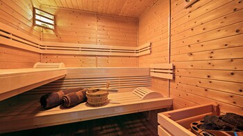 boutique hotel cortijo el sarmiento