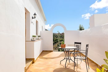 boutique hotel cortijo el sarmiento