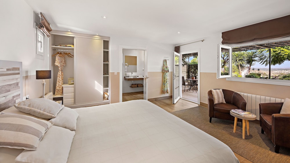 boutique hotel cortijo el sarmiento