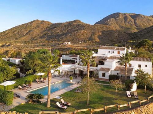 boutique hotel cortijo el sarmiento