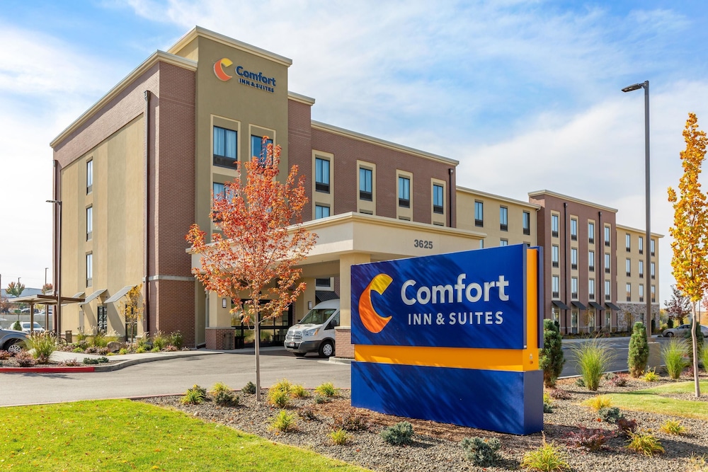 comfort inn and suites boise airport