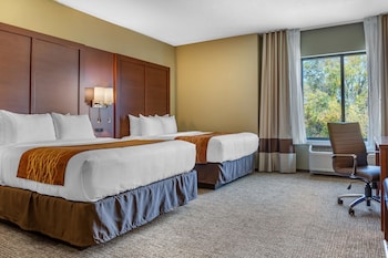comfort inn and suites boise airport