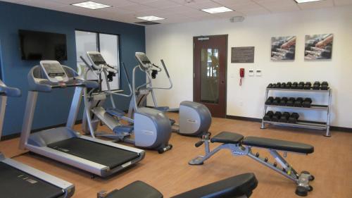 comfort inn and suites boise airport