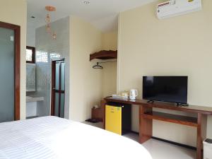 slow life sabaidee pai bed and breakfast