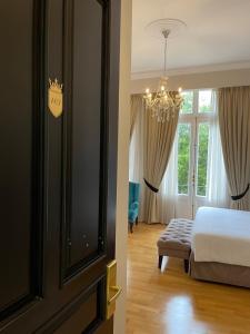 athens mansion luxury suites