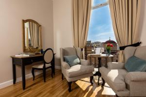 athens mansion luxury suites