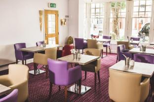 Queensgate Hotel,Peterborough>>Eye,3 star