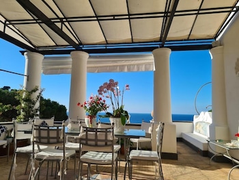 capri