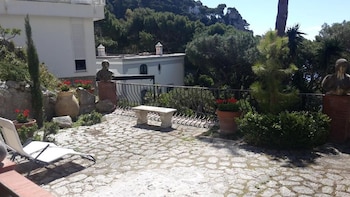 capri