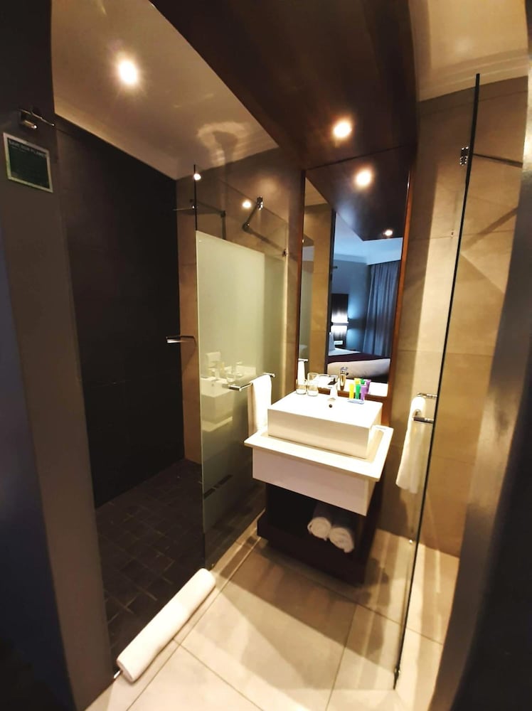 palm swift luxury accommodation