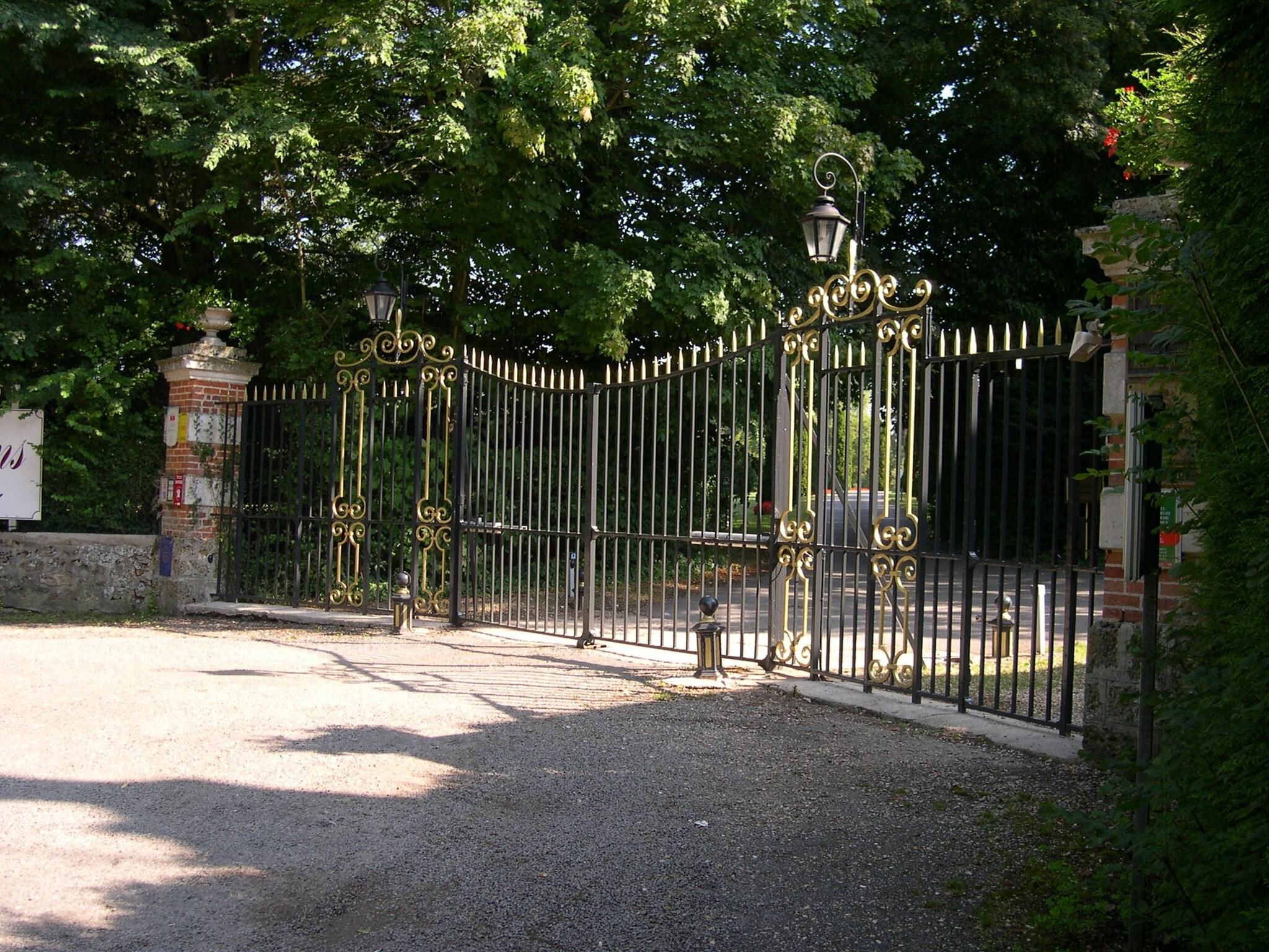 chateau des bondons
