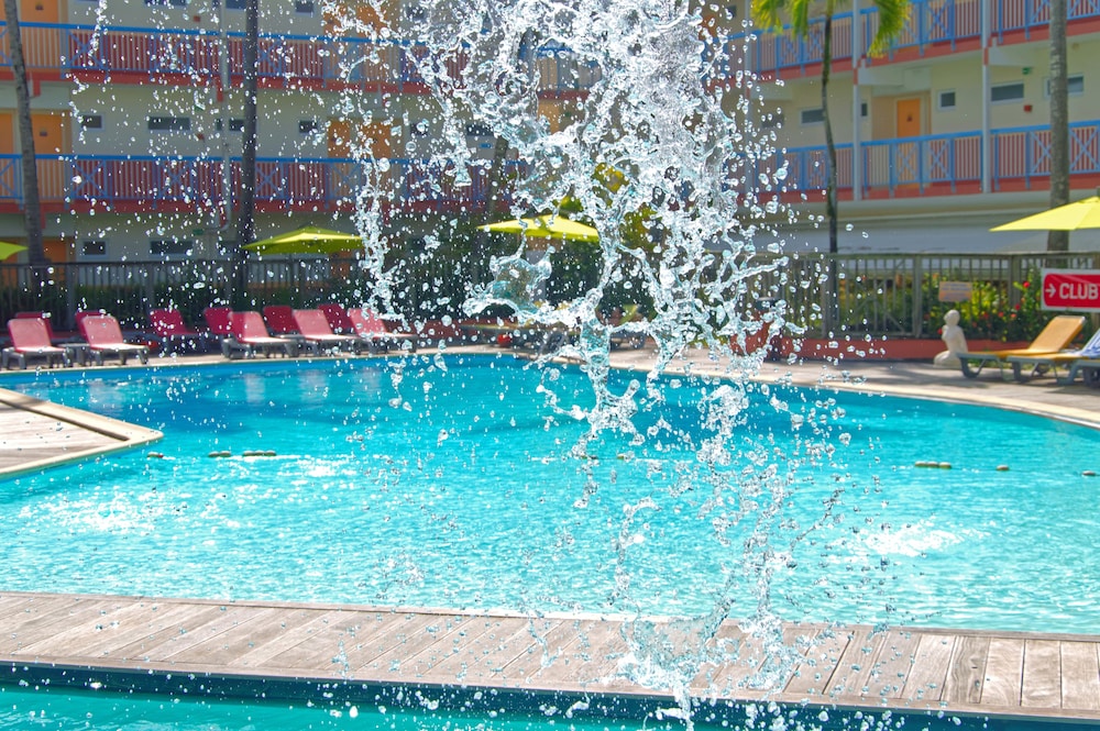 carayou hotel and spa