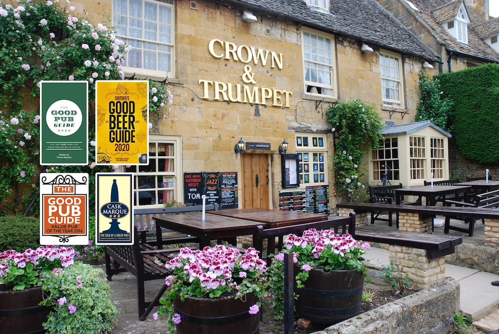 Crown And Trumpet Inn