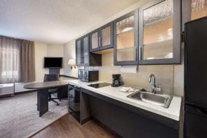 sonesta simply suites dallas galleria
