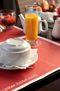 the originals boutique hotel cassitel cassis port