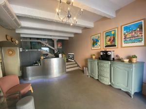 the originals boutique hotel cassitel cassis port