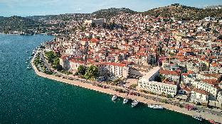 heritage hotel king kresimir