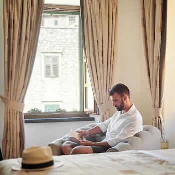 heritage hotel king kresimir