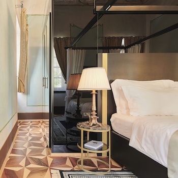 heritage hotel king kresimir