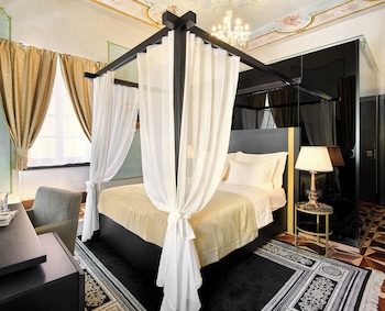 heritage hotel king kresimir