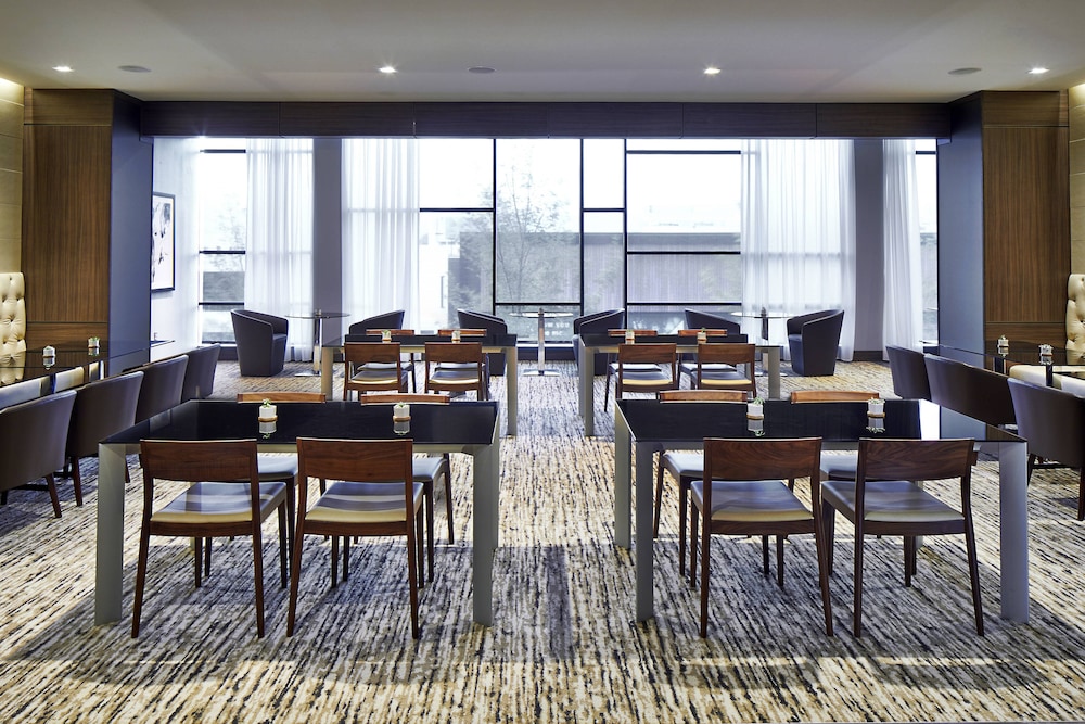 ac hotel by marriott cleveland beachwood