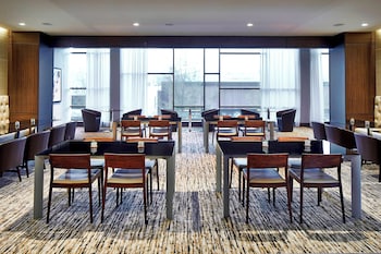 ac hotel by marriott cleveland beachwood