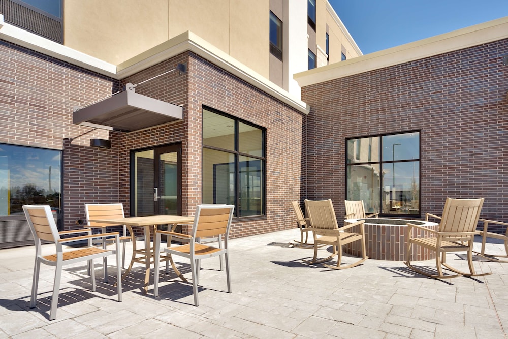 hampton inn and suites rexburg