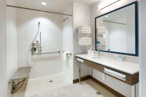 hampton inn and suites rexburg