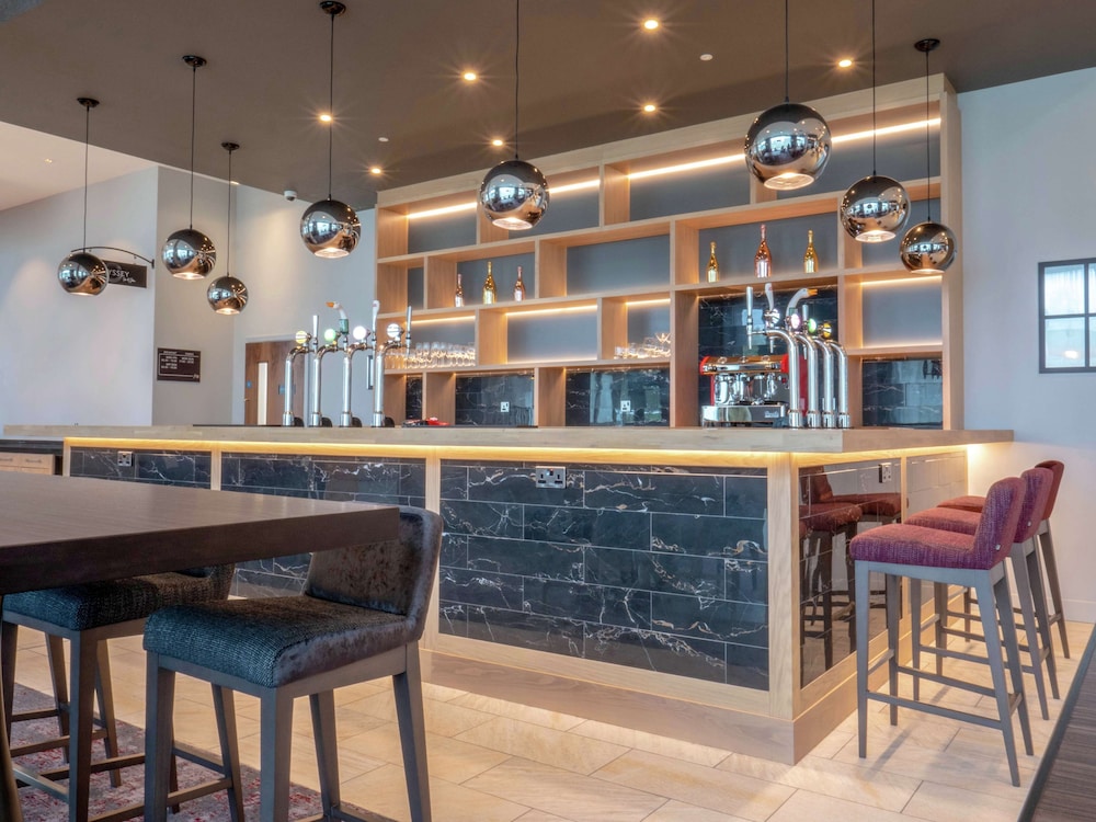 hilton garden inn birmingham airport