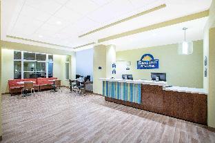 days inn and suites by wyndham kearney