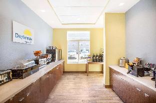 days inn and suites by wyndham kearney