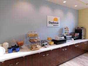 days inn and suites by wyndham kearney
