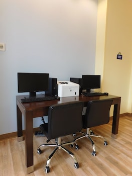 days inn and suites by wyndham kearney